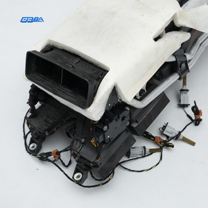 ชุดประกอบอีวาพอเรเตอร์ด้านหลังพลาสติกราคาดีที่สุดสำหรับ Bentley Mulsanne 2012 OE 3Y0820004B เครื่องทำความเย็นแบบระเหย - Product Image 3