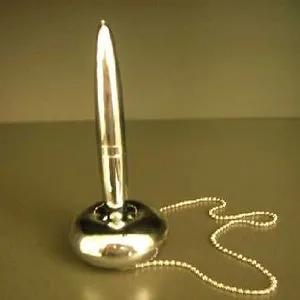 金属珠链浮动磁性笔，带磁性底座商务礼品笔套装，带徽标打印的磁性笔