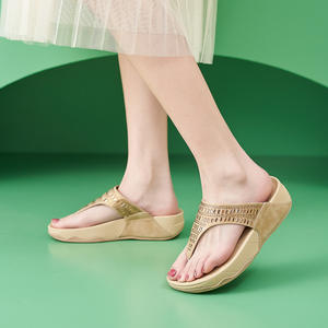 <span class=keywords><strong>Sandali</strong></span> <span class=keywords><strong>Ortopedici</strong></span> Estivi di Lusso con Strass per Donne, Punta Aperta, Suola Morbida, Zeppa, Scarpe da Spiaggia Firmate - Product Image 3