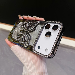 Coque de téléphone portable tendance en TPU scintillant motif papillon pour iPhone 17 15 16 14 Air Pro Max, avec dos électroplaqué effet diamant et ondulations - Product Image 6
