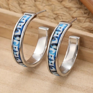 Orecchini a Cerchio Ispirati al Vintage per Donne, Stile Artistico Elegante, Gioielli per Orecchie Rotondi alla Moda - Product Image 1