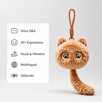 Porte-clés en peluche IA mignon avec écran d'expression de 0,71 pouce, chat vocal, vibration tactile, pour enfants