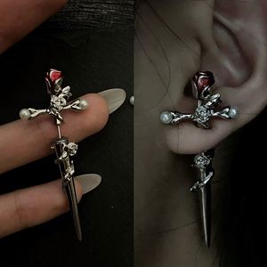 Pendientes de Rosa Gótica con Espinas para Mujer, Pendientes de Cruz y Espada, Pendientes Envolventes de Espinas, Pendientes de Flor con Perla y Aguja para Piercing - Product Image 1