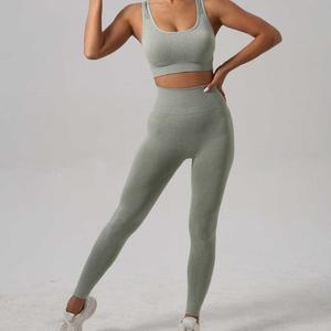 Soutien-gorge de sport grande taille pour femmes, anti-choc, dos élégant, effet push-up, idéal pour le fitness, la course et le yoga, style Europe et États-Unis. - Product Image 5
