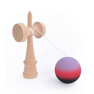 Kendama de Goma Bicolor Blanco y Negro, Juego de Habilidad Tradicional Clásico para Niños y Niñas - Product Image 1