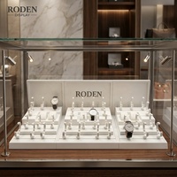 Ensemble de présentoirs modulaires pour montres, support de montre en MDF blanc, structure combinée pour boutique de montres de luxe, comptoir de vente au détail, exposition