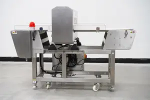 Akıllı gıda sınıfı dijital metal dedektörü yüksek hassasiyetli paslanmaz çelik gıda metal algılama aleti