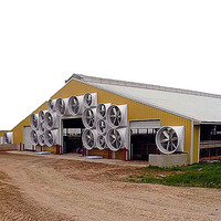 Normes australiennes Structure en acier préfabriquée Abri en métal Conception traditionnelle Bâtiments d'élevage de bétail Abri à vaches Étable à chevaux