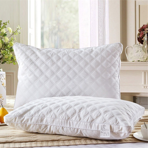 Oreillers de lit en plumes d'oie 100% coton doux et confortables - Product Image 5