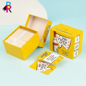 Gioco personalizzato per feste in famiglia personalizza carte da gioco da tavolo carte da gioco gioco di imballaggio personalizzato con scatola