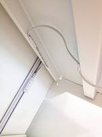 Système de rail d'alimentation LED réglable DC12V/24V avec connecteur magnétique 1m 1.5m 2m, utilisé pour l'éclairage d'affichage et les tubes lumineux d'étagère