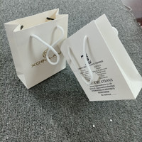 Sacs à provisions en papier kraft de luxe personnalisés de haute qualité pour l'emballage de vêtements Emballage cadeau de bougie avec logo imprimé
