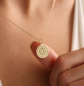 Mako Adinkra collar de encanto africano collar de oro Mako el símbolo de inequidad menos afortunado regalo de cumpleaños - Product Image 5