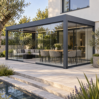 Großhandel Bioklimatische Garten-Lamellenpergola aus Aluminium, motorisierter Pavillon mit Glastür