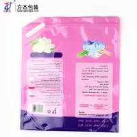 Détergent à lessive de poche en spray vertical personnalisé rose emballage 2500 ml grand sac de détergent liquide avec buse de pulvérisation