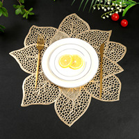 Nouveau Set de Table Européen de Luxe Léger Doré, Forme Bauhinia, en PVC Imperméable et Anti-Huile, pour Hôtels et Décoration de Cuisine Domestique