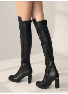 Bottes hautes pour femmes avec talon à profil distinctif - Product Image 1