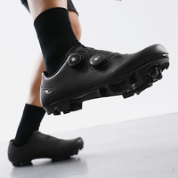 Chaussures de cyclisme VTT pour hommes avec logo personnalisé, fermeture à lacets, empeigne respirante, semelle extérieure en TPU, toutes saisons, pédale plate ou clipless en option