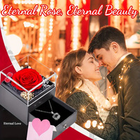 AYOYO Nouveau Design Saint Valentin Rose Préservée dans un Dôme Carré en Verre avec Boîte à Collier Forfait Cadeau Memorial Day Fleurs Éternelles