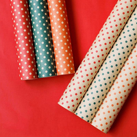 Papier d'emballage kraft à pois en gros, imprimé simple face, feuilles de papier d'emballage à pois de Noël compatibles avec l'impression sérigraphique
