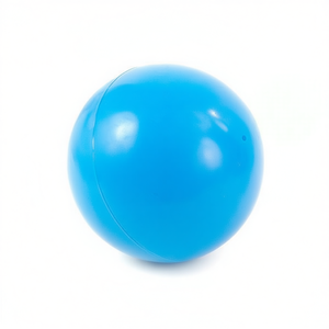 Pelota de color sólido Yommy de 9.5cm con silbato para mascotas - Product Image 2