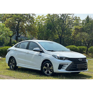 En Stock, Modelo 2022, Chery Arrizo 5 PLUS, Auto Usado, 1.5L CVT, Interior Oscuro, Asientos de Cuero, Neumáticos R17, Volante a la Izquierda - Product Image 1