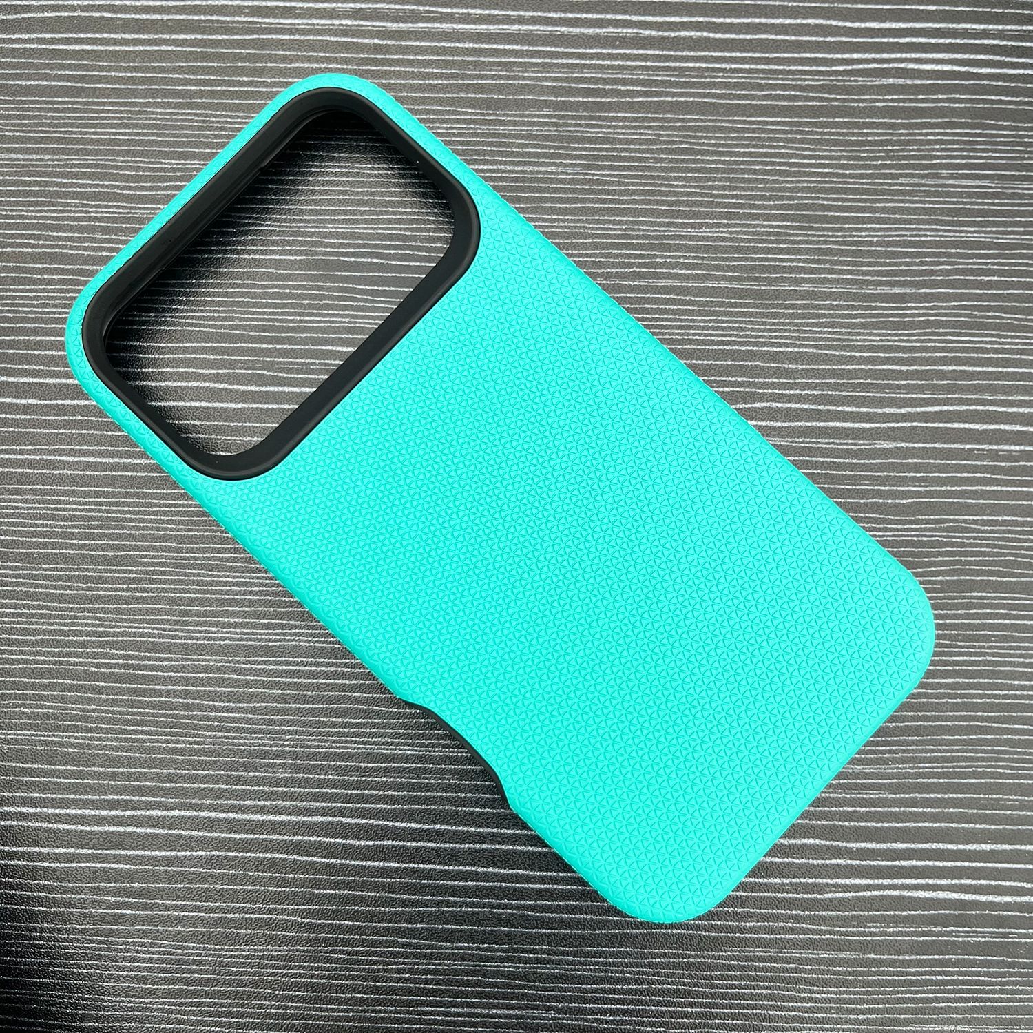 สีเขียว