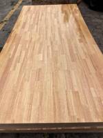 Panneau de bois de caoutchouc carbonisé haute densité, traité thermiquement, lambris en bois de caoutchouc à joint en dentelle, pour chaises, plans de travail et projets de bricolage en bois