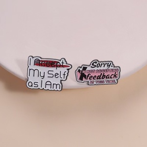 Broche <span class=keywords><strong>de</strong></span> Metal con Diseño <span class=keywords><strong>de</strong></span> Dibujos Animados, Personalizado, con Frase Inspiradora "Acepta Tu Verdadero Yo", para Ropa, Venta al Por Mayor - Product Image 4