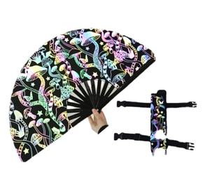 Ventilateur à main en bambou noir de 33cm, musique élégante, grand ventilateur Rave Clack avec tissu réfléchissant à motif champignon 100% en stock - Product Image 2