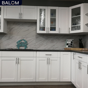 Cocina <span class=keywords><strong>de</strong></span> Lujo BALOM con Gabinetes Gris Tormenta y Blancos, Madera Maciza, Acrílico Puro, Acrílico Compuesto, Acero Inoxidable, Superficie Sólida - Product Image 6