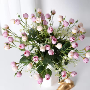 Vente en gros 15 têtes faites à la main en soie artificielle Rose Bouquet Nouvel An Noël mariage maison Table décoration <span class=keywords><strong>faux</strong></span> bourgeons de fleurs pour - Product Image 1