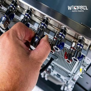 Ensemble de tuyaux de refroidissement liquide multi-ports personnalisés avec raccords rapides pour systèmes de refroidissement industriels - Product Image 6