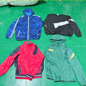 Ukay Bales Vestes internationales d'occasion Vêtements d'occasion de marque originale <span class=keywords><strong>pour</strong></span> hommes Approvisionnement en gros - Product Image 1