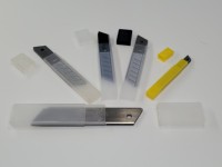 Lame de couteau utilitaire de 18mm, en acier au carbone, économique, Design personnalisé