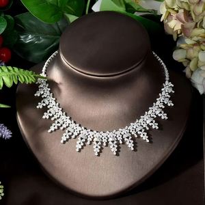 ชุดเครื่องประดับรูปทรงใบไม้คลาสสิกเจ้าสาวสำหรับงานแต่งงานสร้อยคอเซอร์โคเนียทรงลูกบาศก์ N-1035งานแต่งงานทางการสไตล์ไนจีเรีย - Product Image 4