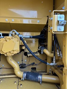 Caterpillar d'occasion de haute qualité pour pelle Cat 320GC bon état nouveauté moteur PLC bas prix noyau comprend boîte de vitesses - Product Image 2