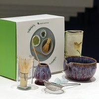 En stock – Ensemble Matcha Japonais 7 pièces fait main avec glaçure cristalline violette – Kit de cérémonie du thé Matcha pour la préparation traditionnelle et occasionnelle du thé