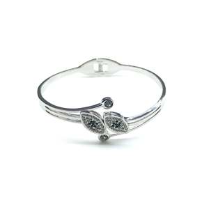 BBBA-04188 Elegant Crystal <b>Bracelets</b> & Bangles - Product Image 1