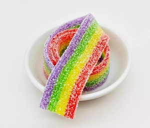 Bonbons Gélifiés Halal Colorés et Aigres en Gros, Goût <span class=keywords><strong>Fraise</strong></span> Fruitée, Forme Dessin Animé, <span class=keywords><strong>à</strong></span> Mâcher, Logo Personnalisé, Sac de 1kg - Product Image 3