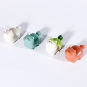 Molde de Silicona 3D para Hacer Velas con Forma de Perrito Adorable - Product Image 4