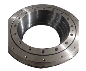 Bantalan lengan ompong tanpa gigi untuk mesin hiburan Aksesori ekskavator meja putar 010.20.200 dengan fitur Roller silang - Product Image 2