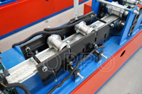 Machine automatique de profilage à grande vitesse pour portes à enroulement en acier, machine de formage à froid pour lames de volets roulants