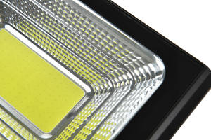 ไฟสปอร์ตไลท์ LED พลังงานแสงอาทิตย์ YIHAN 40W 6000K พร้อมรีโมทคอนโทรล ตัวเรือน ABS/พลาสติก ได้รับมาตรฐาน CE IP66 Ra80 2500lm รับประกัน 1 ปี เหมาะสำหรับสวน - Product Image 5