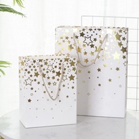Sac en papier d'art de luxe pour bijoux et chaussettes avec logo personnalisé, impression offset, matériaux recyclés et fermeture à cordon