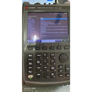 Analyseur de micro-ondes portable FieldFox Keysight N9952A 50 GHz YH - Product Image 4