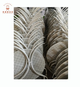 Set Bistrot Classico in Ferro <span class=keywords><strong>Verde</strong></span> Resistente 3 Pezzi Arredamento <span class=keywords><strong>da</strong></span> Giardino <span class=keywords><strong>Esterno</strong></span> 1 <span class=keywords><strong>Tavolo</strong></span> 2 Sedie Pieghevoli - Product Image 5