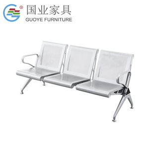 Silla de fila Guoye Furniture Row GY-C8301F de tres asientos con reposabrazos para sala de espera de hospital - Product Image 1