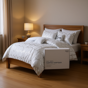 Ensemble de couette imprimé métallisé 4 pièces, taille complète, literie pour la maison, polyester blanc - Product Image 2