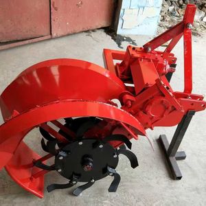 Mini Cultivador Rojo con Enganche de 3 Puntos - Product Image 1